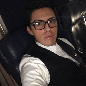 Meet your Posher, Jeffrey